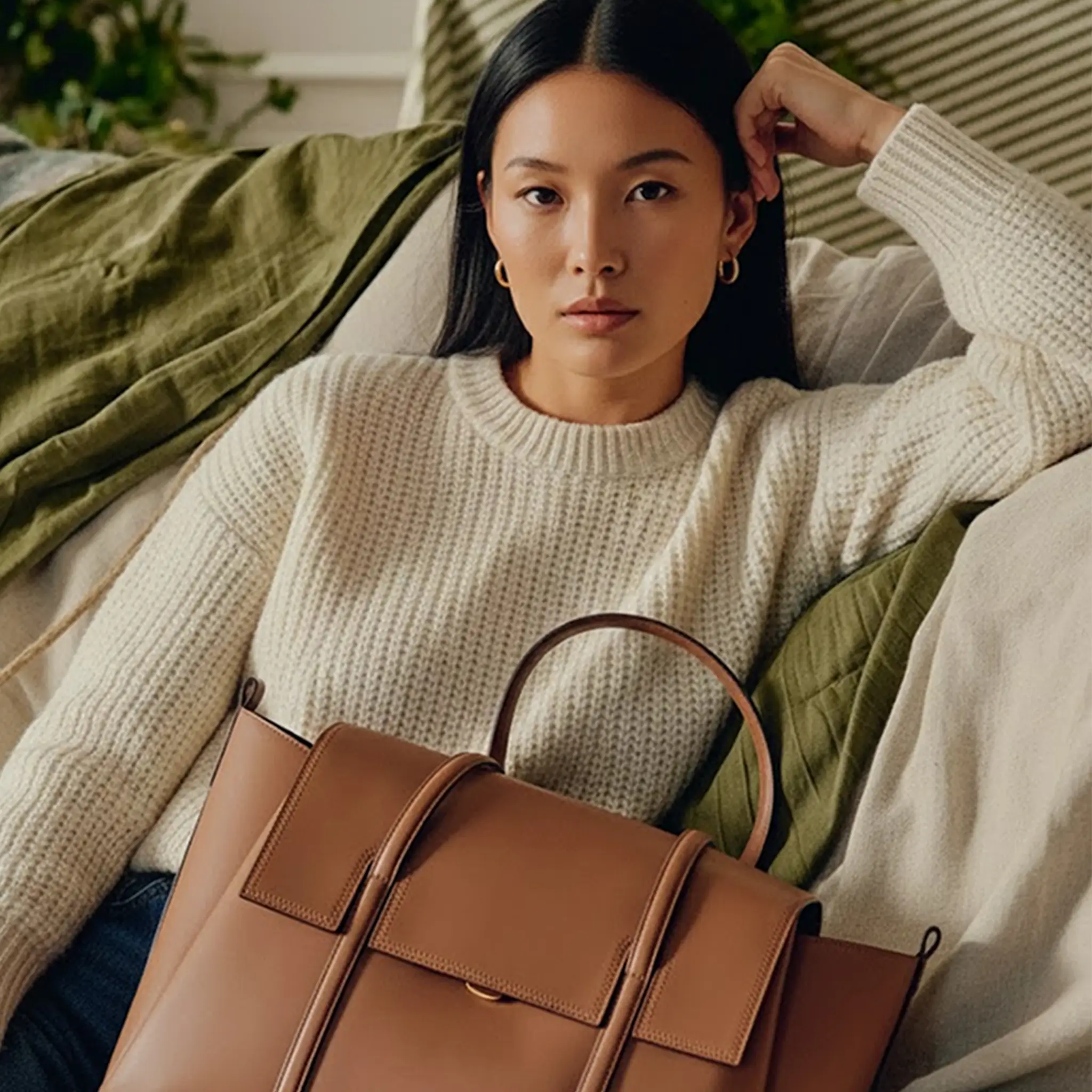 The Chancery Large Flapover Shoulder